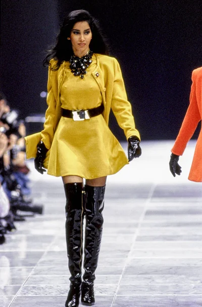 Look 11